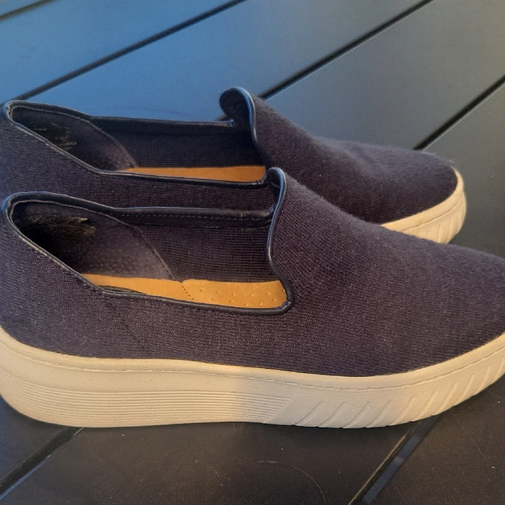Sofft Women's Navy Slip-On Sneakers - Picture 10 of 10
